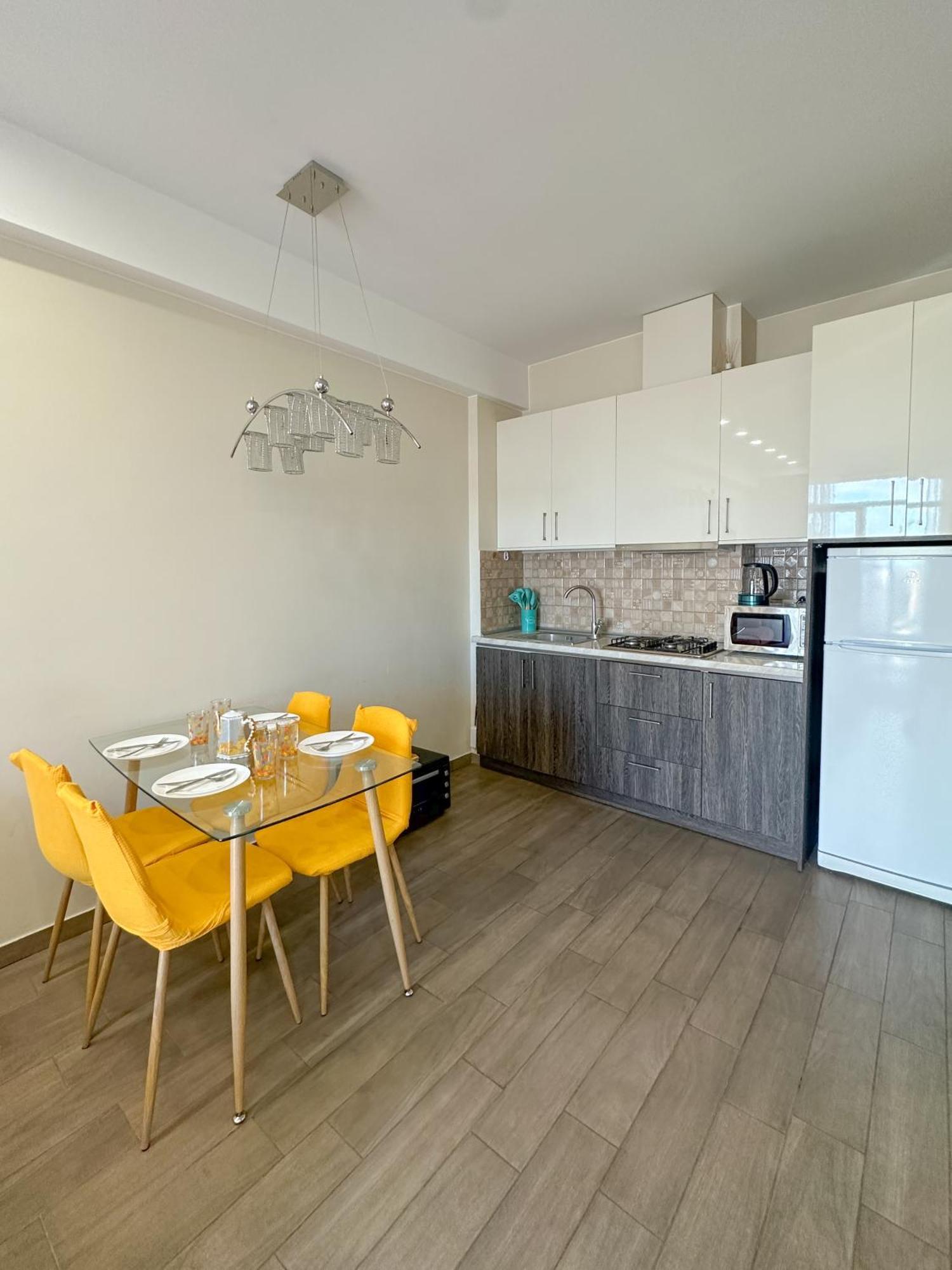 Apartments With View Tbilisi Esterno foto
